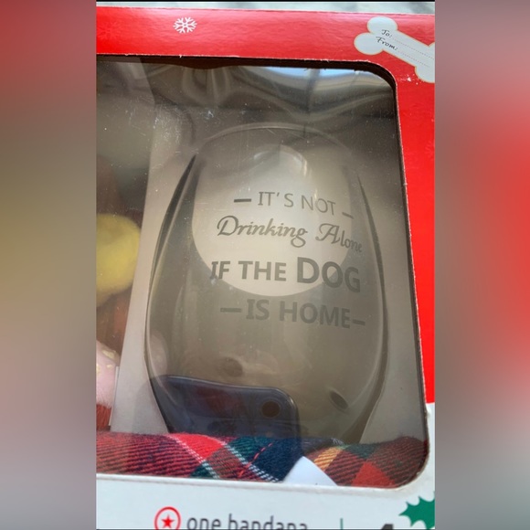 Pet Shoppe Dog & Owner Whine & Cheese 4 Piece Gift Set New in Box NWT - Picture 3 of 4